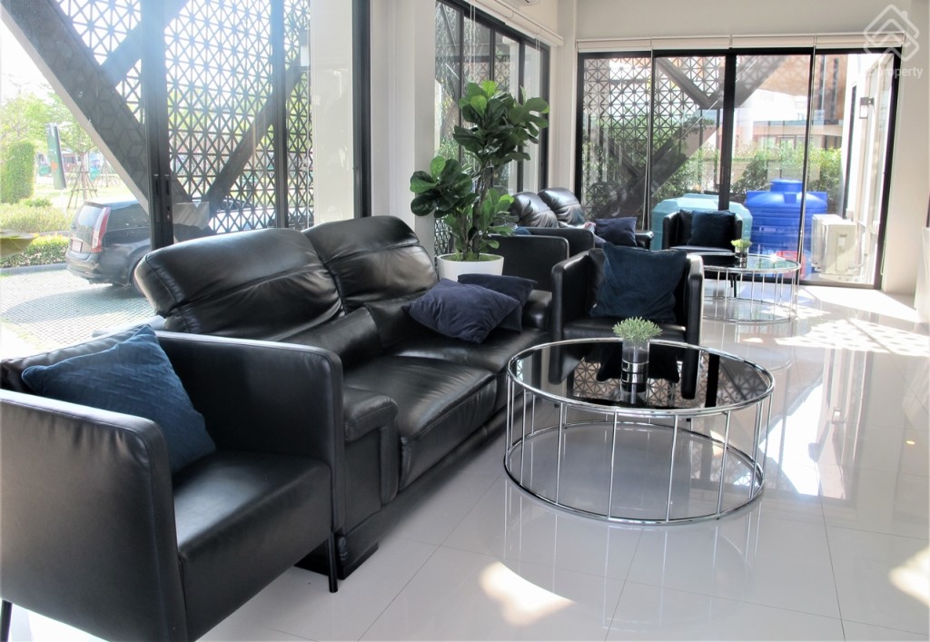 Natura-Trend-Prachauthit-9014