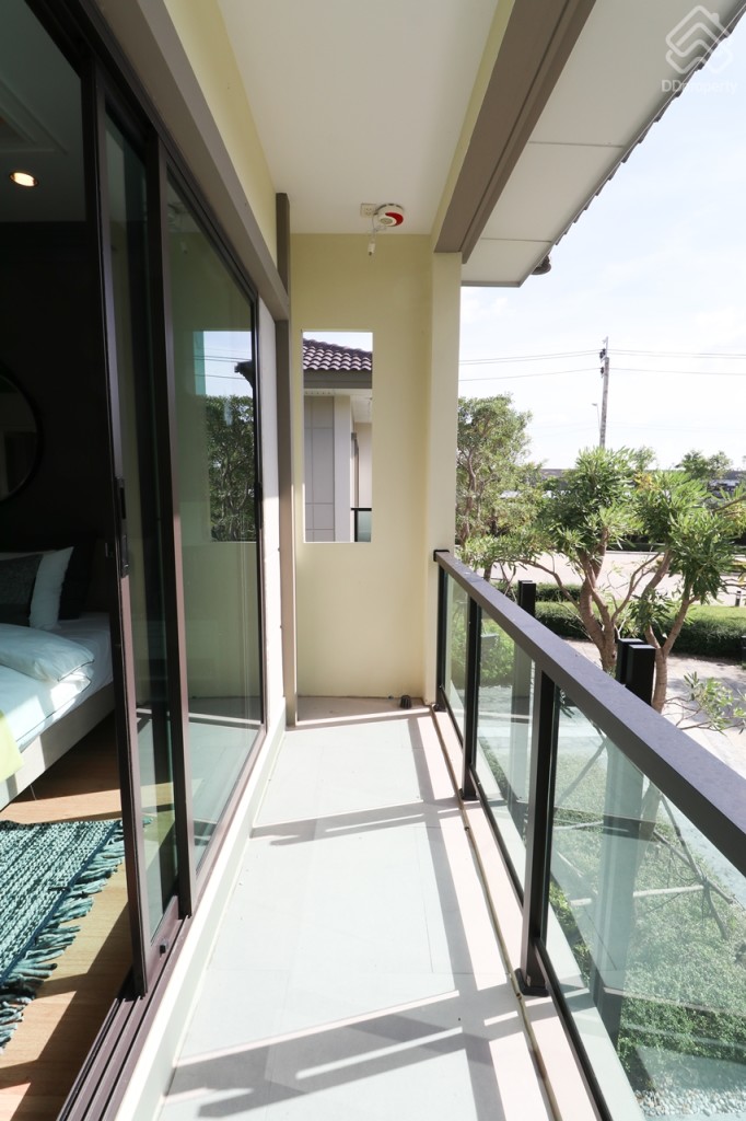 Passorn_Romklao_Ramkhamhaeng_EX_HOME10