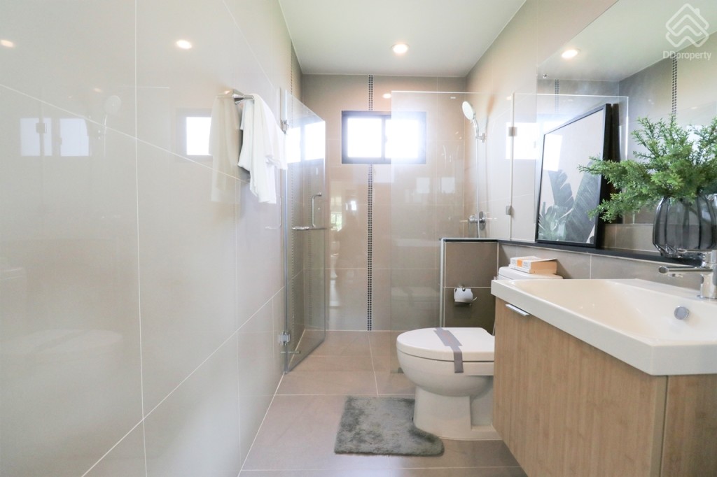 Passorn_Romklao_Ramkhamhaeng_EX_HOME14