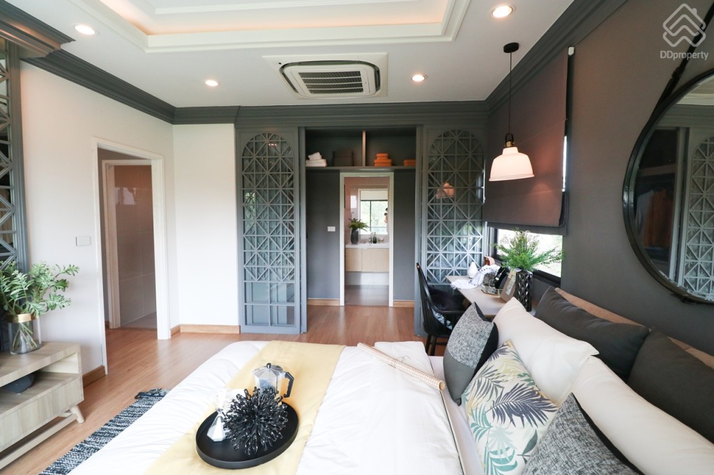 Passorn_Romklao_Ramkhamhaeng_EX_HOME8