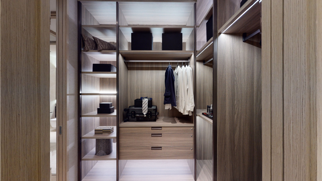 The-Avenir-3-Bedroom-10 walk in closet 2