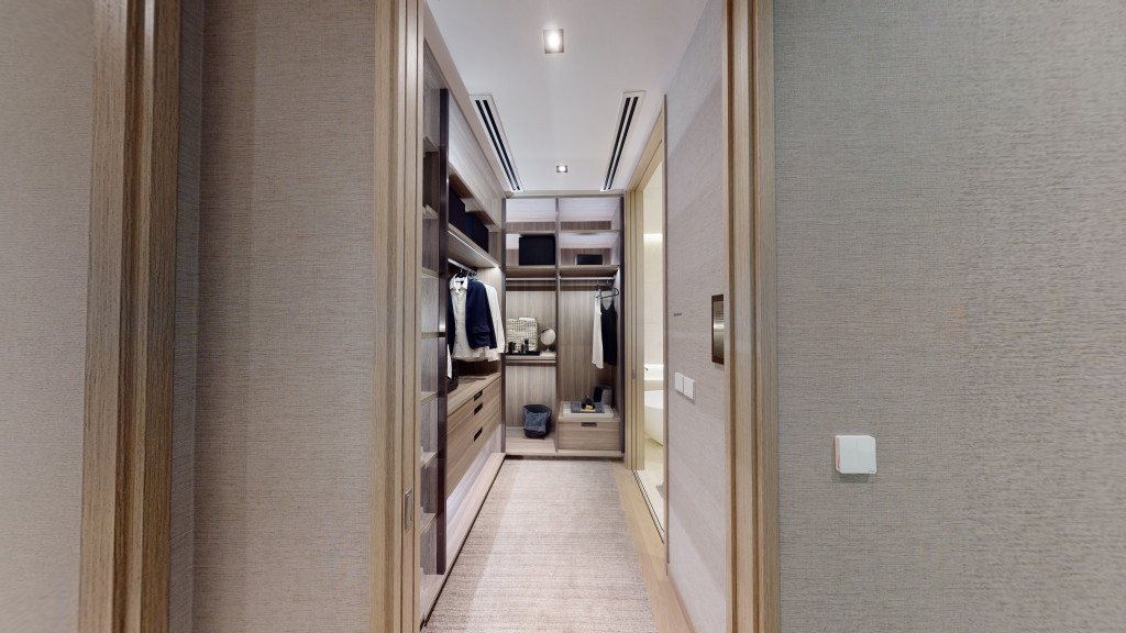The-Avenir-3-Bedroom-9 walk in closet 1