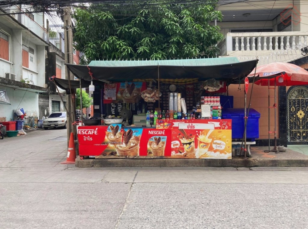 The_Nest_Sukhumvit_71_BuildingThe Nest_Eating9