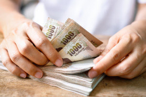  - เงิน 200,000 บาท นำไปวางดาวน์คอนโดฯ ใหม่ ที่ไหนได้บ้าง