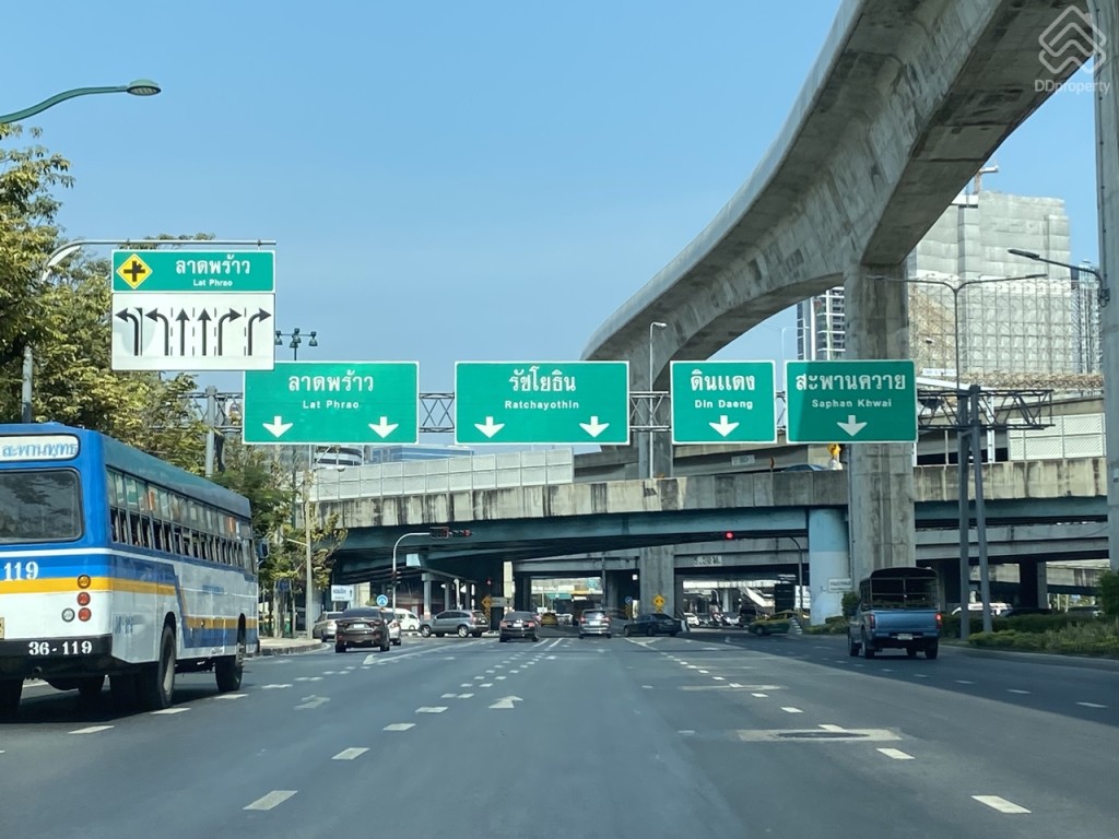 IVORY_Ratchada_32_Location2