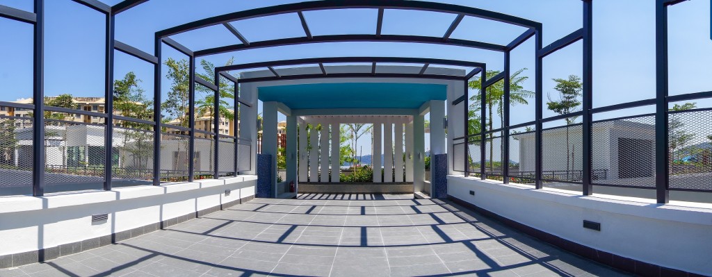 Located on the hillslope of Sungai Ara, One Foresta is tranquil and serene, with green landscape and clubhouse facilities.