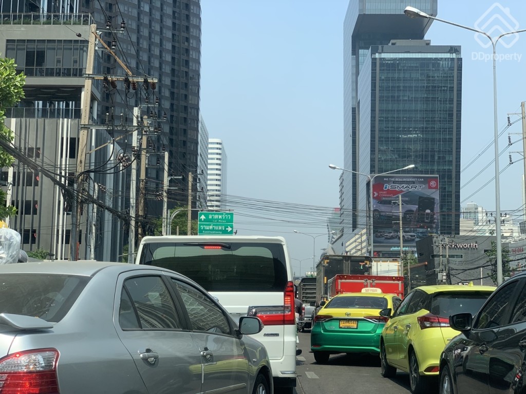 2_Location_Soho_Bangkok_RatchadaLocation_Soho_Bangkok_Ratchada2