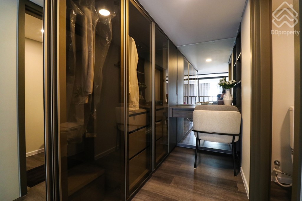 Landmark_grand_station_Room_110