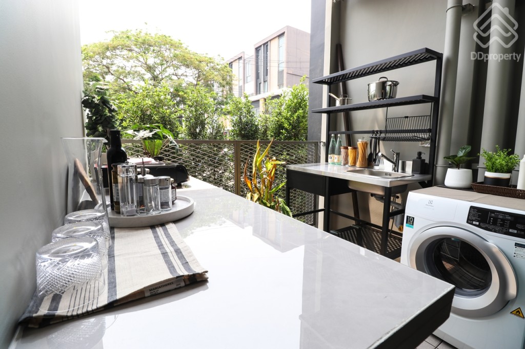 Landmark_grand_station_Room_14