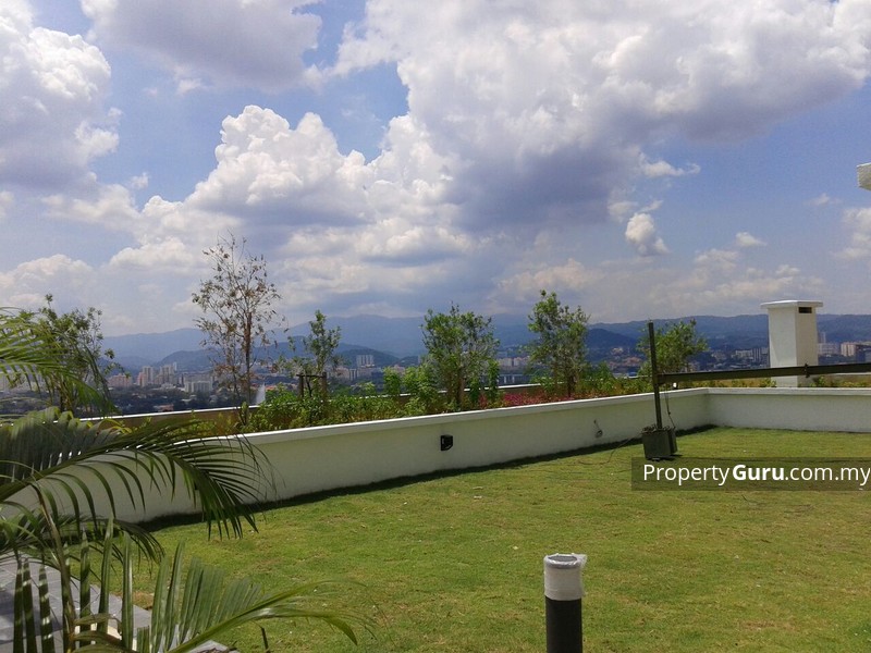 Vue Residences comes with a recreational floor.