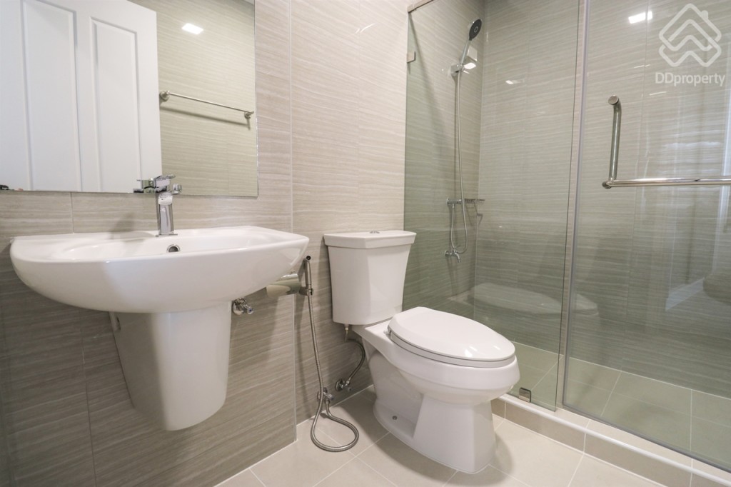 The-Eiffel-Ramkhamhaeng-Mistine-Home9