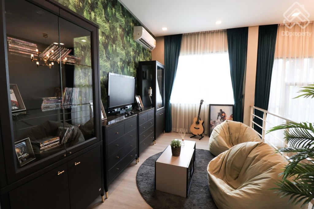 The-Rux-Ramintra-Hathairat-home10