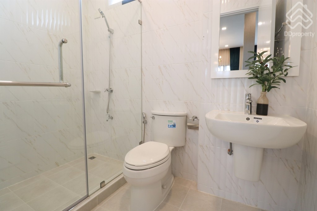 The-Rux-Ramintra-Hathairat-home16