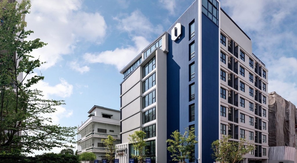 Brixton-Pet-Play-Sukhumvit-10710