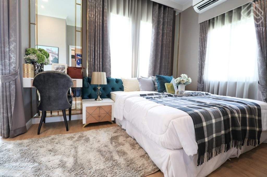 Golden-Town-2-Ramintra-Wongwaen-Home10