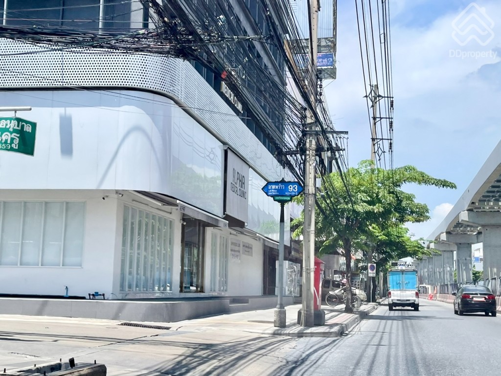 Ther_Ladprao_93_Location4