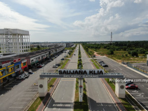 - Glomac Saujana KLIA, Sepang