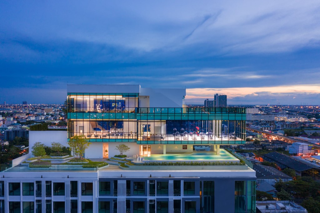 5_Knightsbridge_Collage_Sukhumvit_107