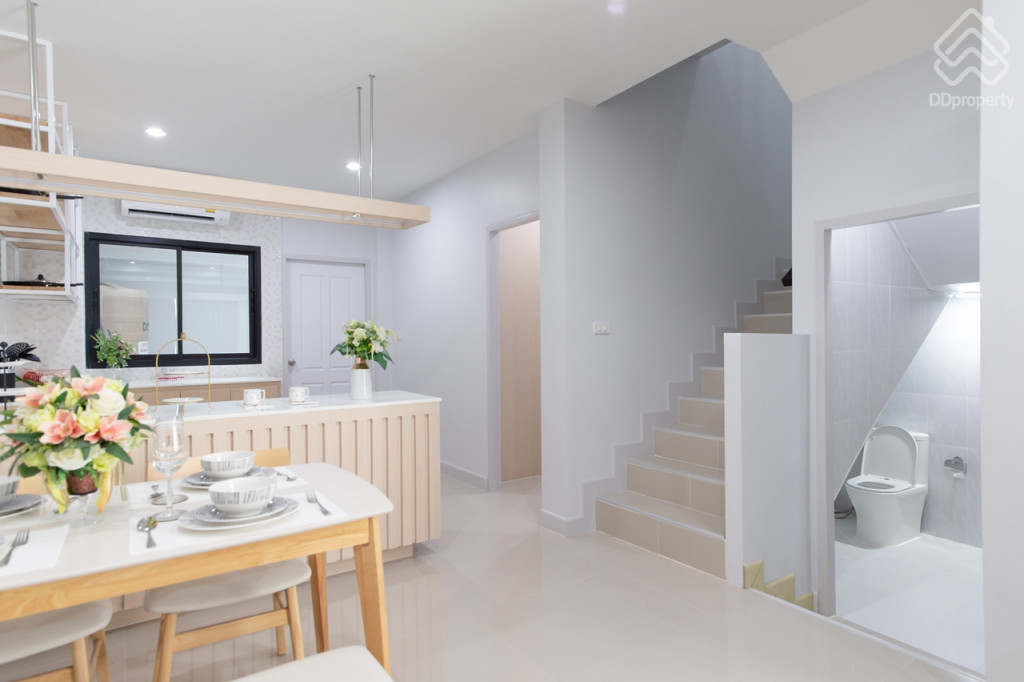 B-Home-Cozy-Tha-ruaReview-16