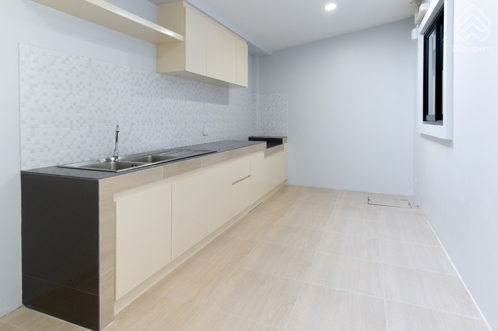 B-Home-Cozy-Tha-ruaReview-20