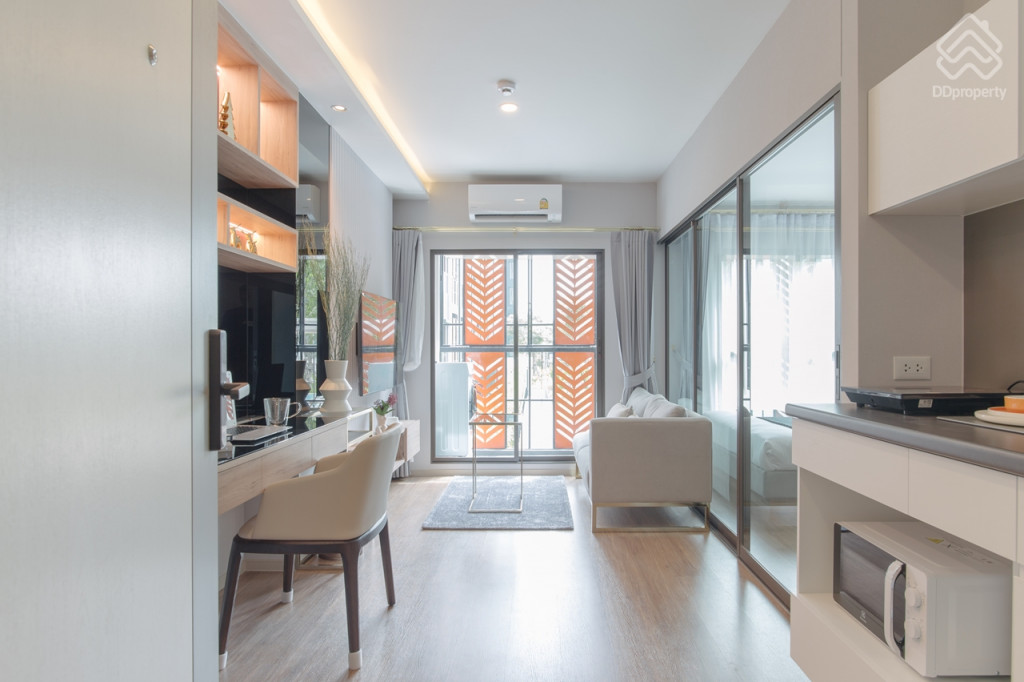 Lumpini-Selected-Charan-65-Sirindhorn-Station-28-SQMREVIEW 28 SQM_1