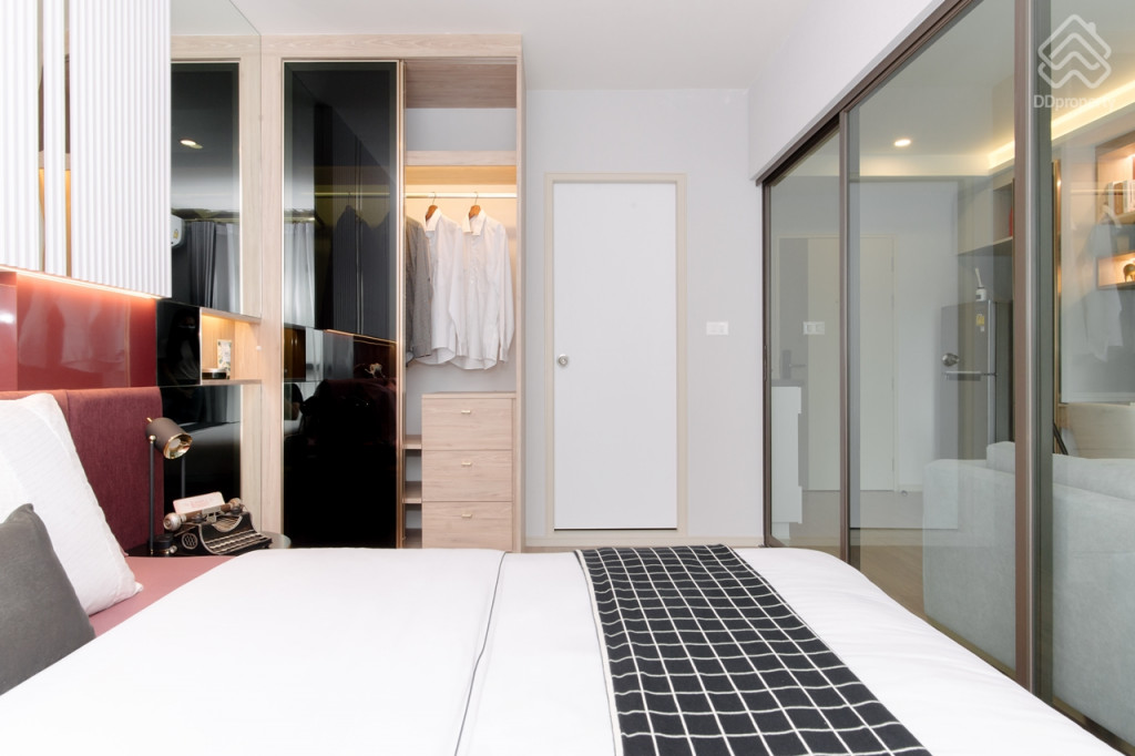 Lumpini-Selected-Charan-65-Sirindhorn-Station-28-SQMREVIEW 28 SQM_11