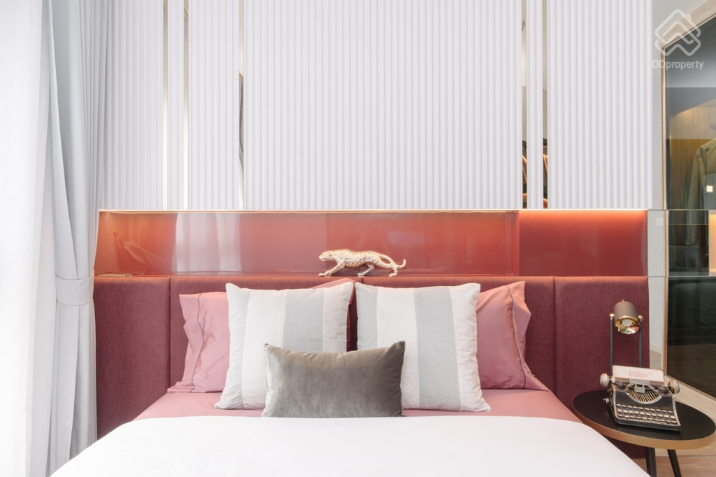 Lumpini-Selected-Charan-65-Sirindhorn-Station-28-SQMREVIEW 28 SQM_9