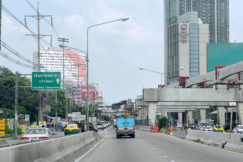 Lumpini-Ville-Chaengwattana-10-PerspectiveC