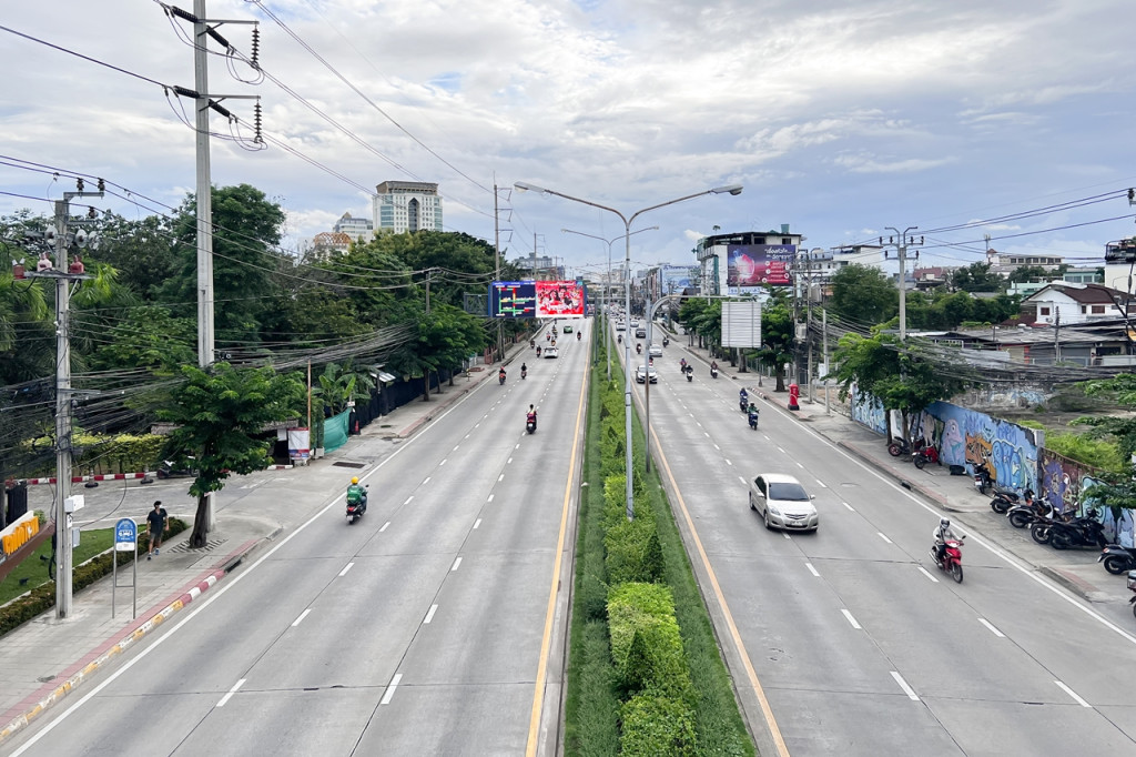 Review-Incio-Serithai-IntroductionLocation