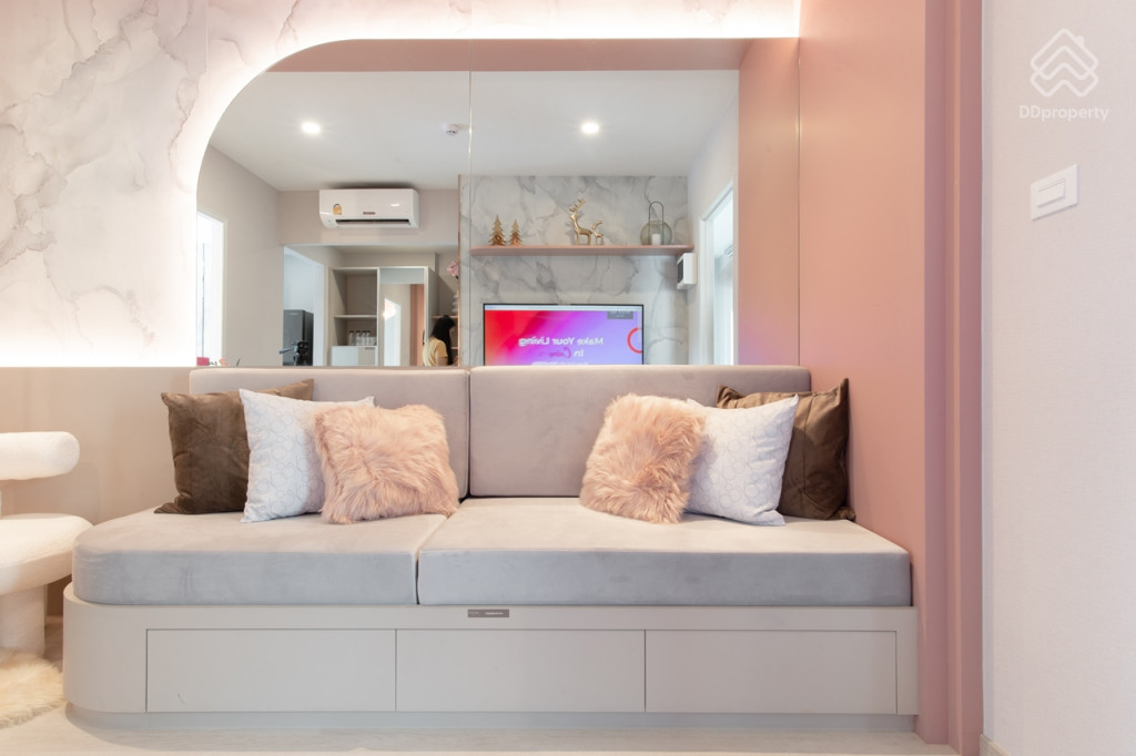 Review-Ville-168-Bangwa-1-Bedroom-26-SQMReview 34 SQM_2