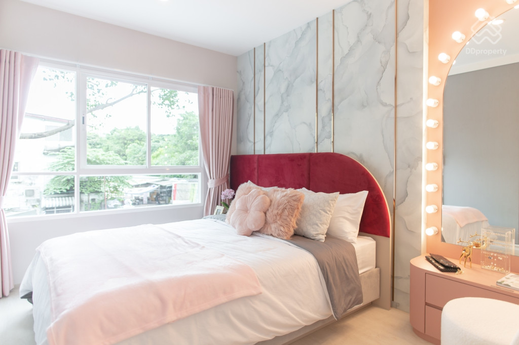 Review-Ville-168-Bangwa-1-Bedroom-26-SQMReview 34 SQM_6