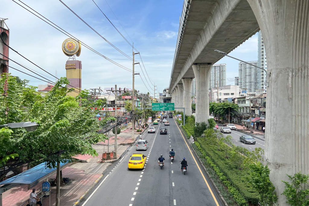 Review-Ville-168-BangwaLocation