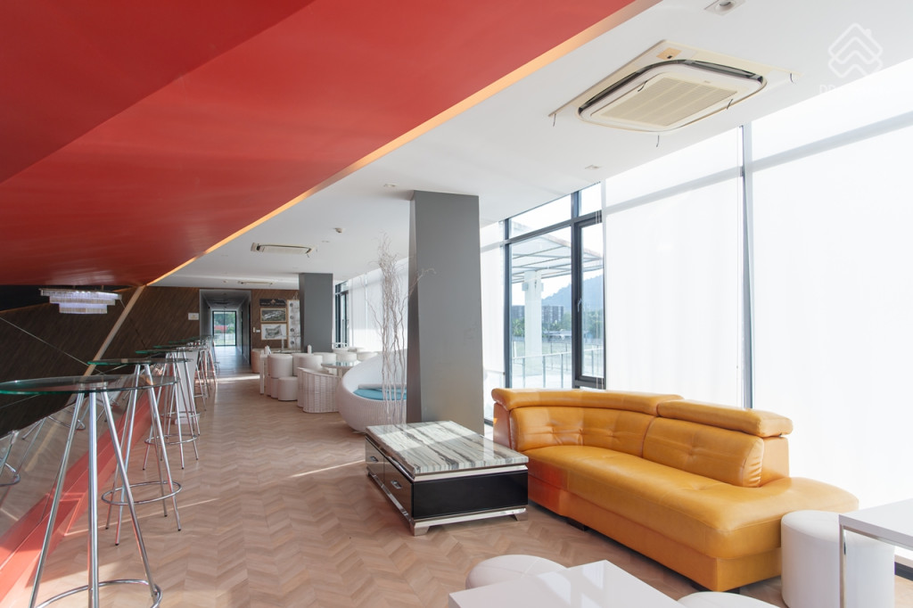 Royal-Lee-The-Terminal-PhuketFACILTIES_4