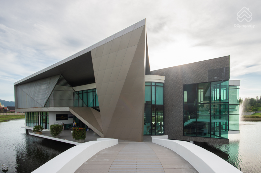 Royal-Lee-The-Terminal-PhuketROUTE-05