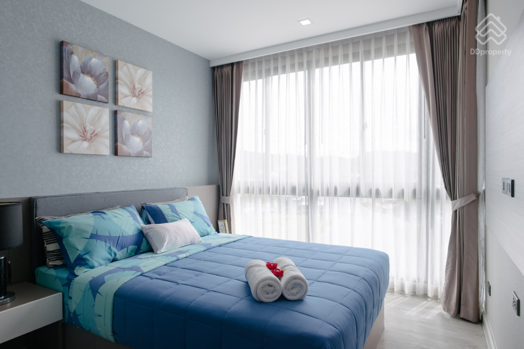 Royal-Lee-The-Terminal-PhuketReview_1 Bedroom-11