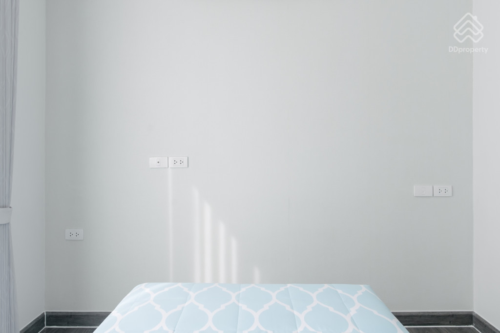 Royal-Lee-The-Terminal-PhuketReview_2 Bedroom-13