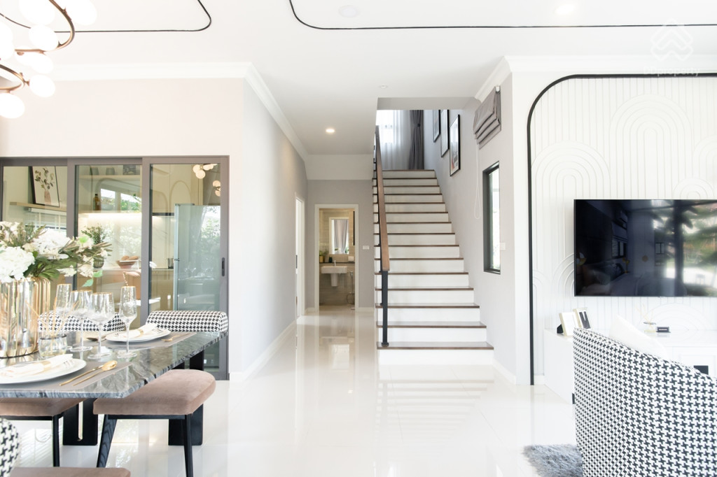 Grand-Britania-Rama-9-Krungthepkreetha-Review_10