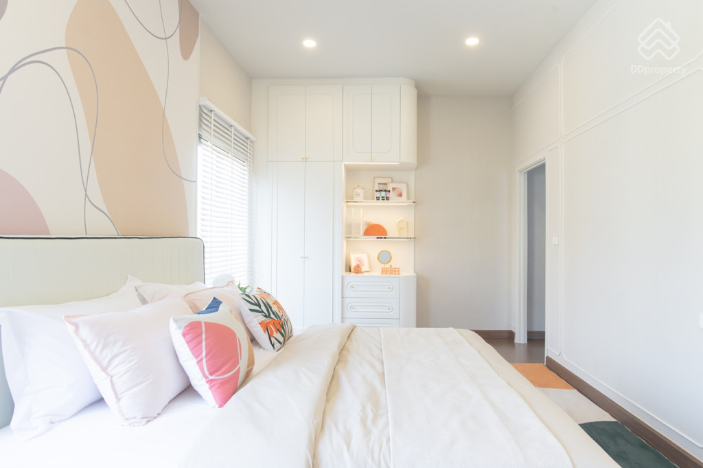 Grand-Britania-Rama-9-Krungthepkreetha-Review_23