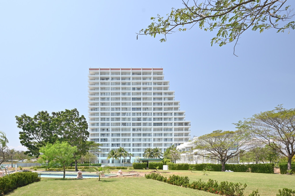 The-Legend-By-Boathouse-Hua-HinC