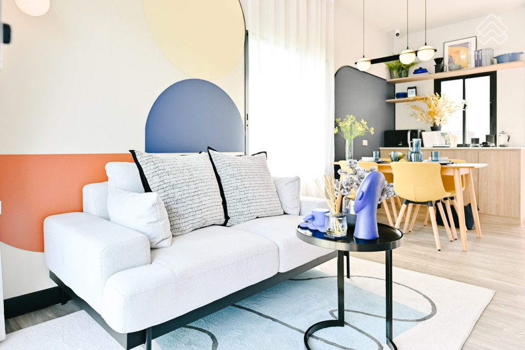 Britania-Praksa-Station-Review_Bromley-4