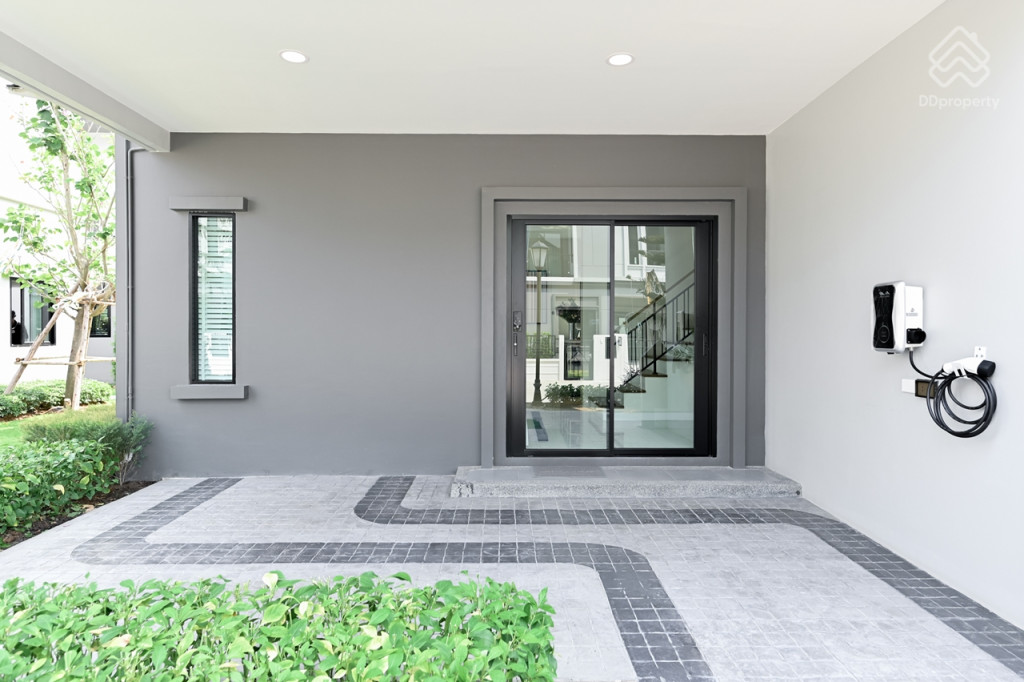 Britania-Rayong-Review_Brightling-2