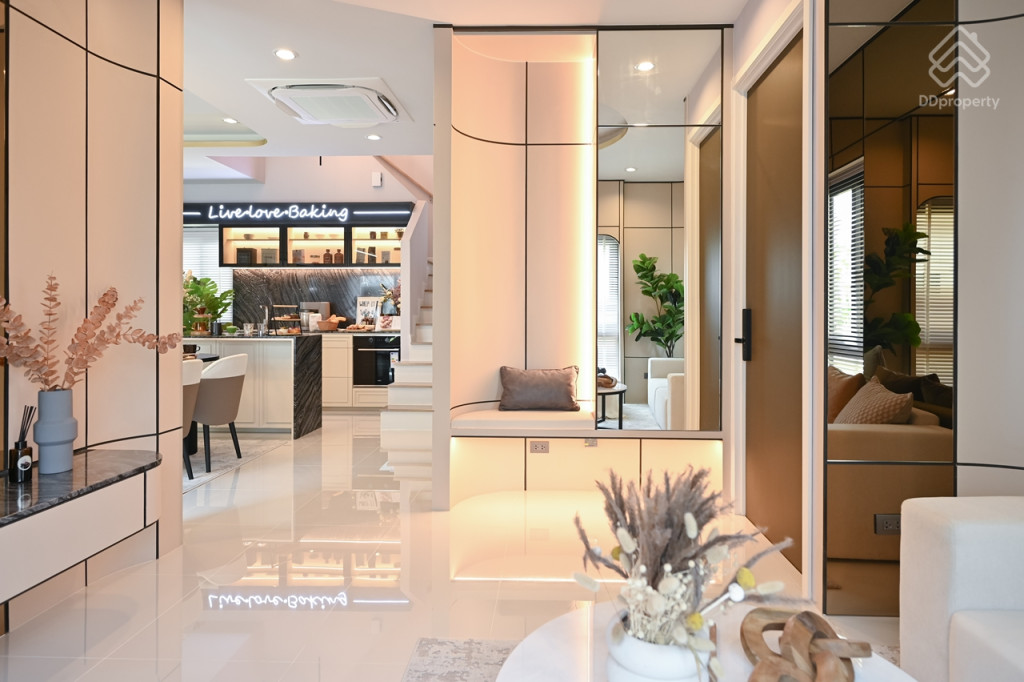 CHERENE-Krungthepkreetha-Romklao-Review_Welation-10