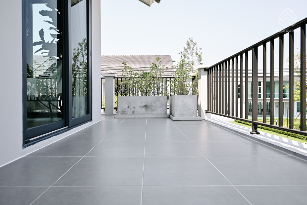 CHERENE-Krungthepkreetha-Romklao-Review_Welation-27