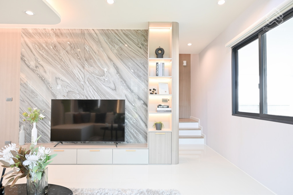 CHERENE-Krungthepkreetha-Romklao-Review_Welax-10