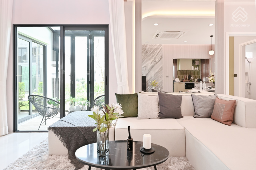 CHERENE-Krungthepkreetha-Romklao-Review_Welax-9