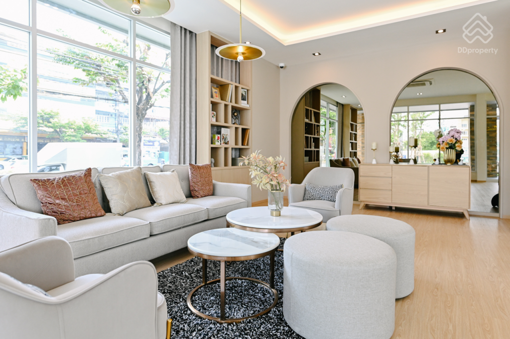 Lumpini-Condotown-Ekachai-48-ROUTE-06