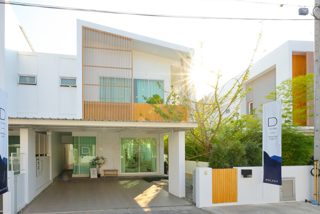 Malada-Grand-Coulee-D type_1