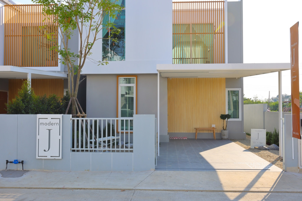 Malada-Grand-Coulee-Modern J_2