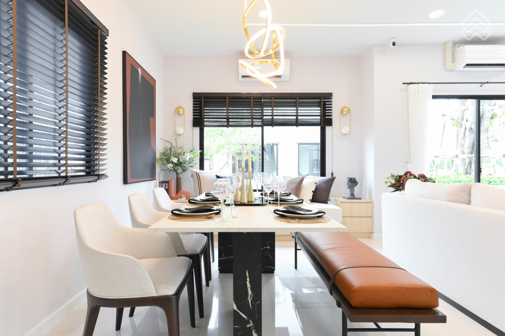 Britania-Thepharak-Srinakarin-Islington_18