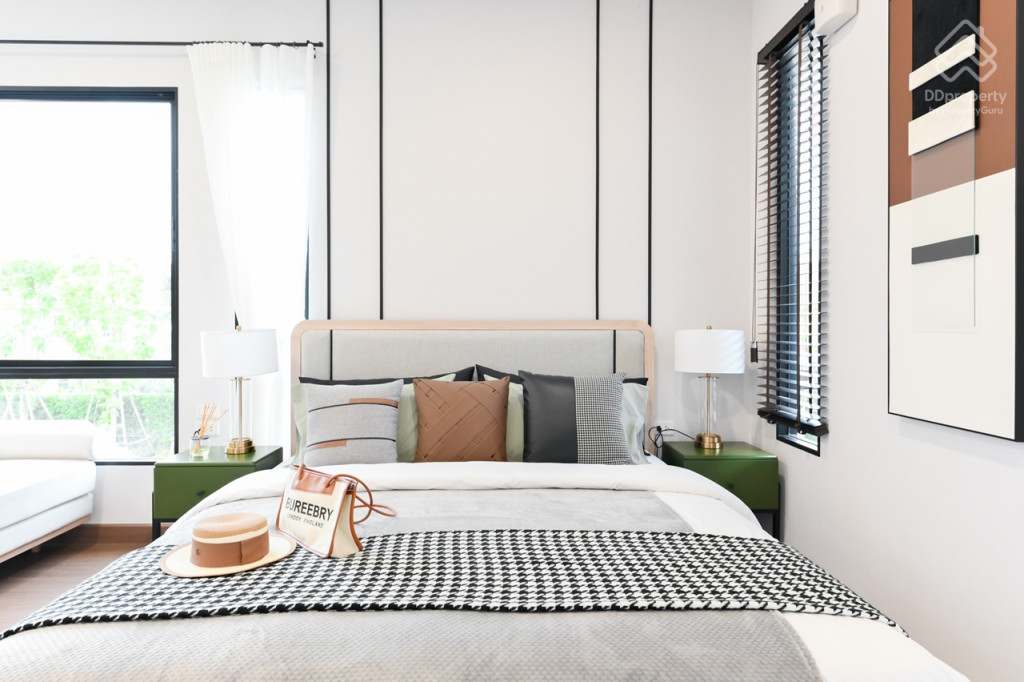 Britania-Thepharak-Srinakarin-Islington_33